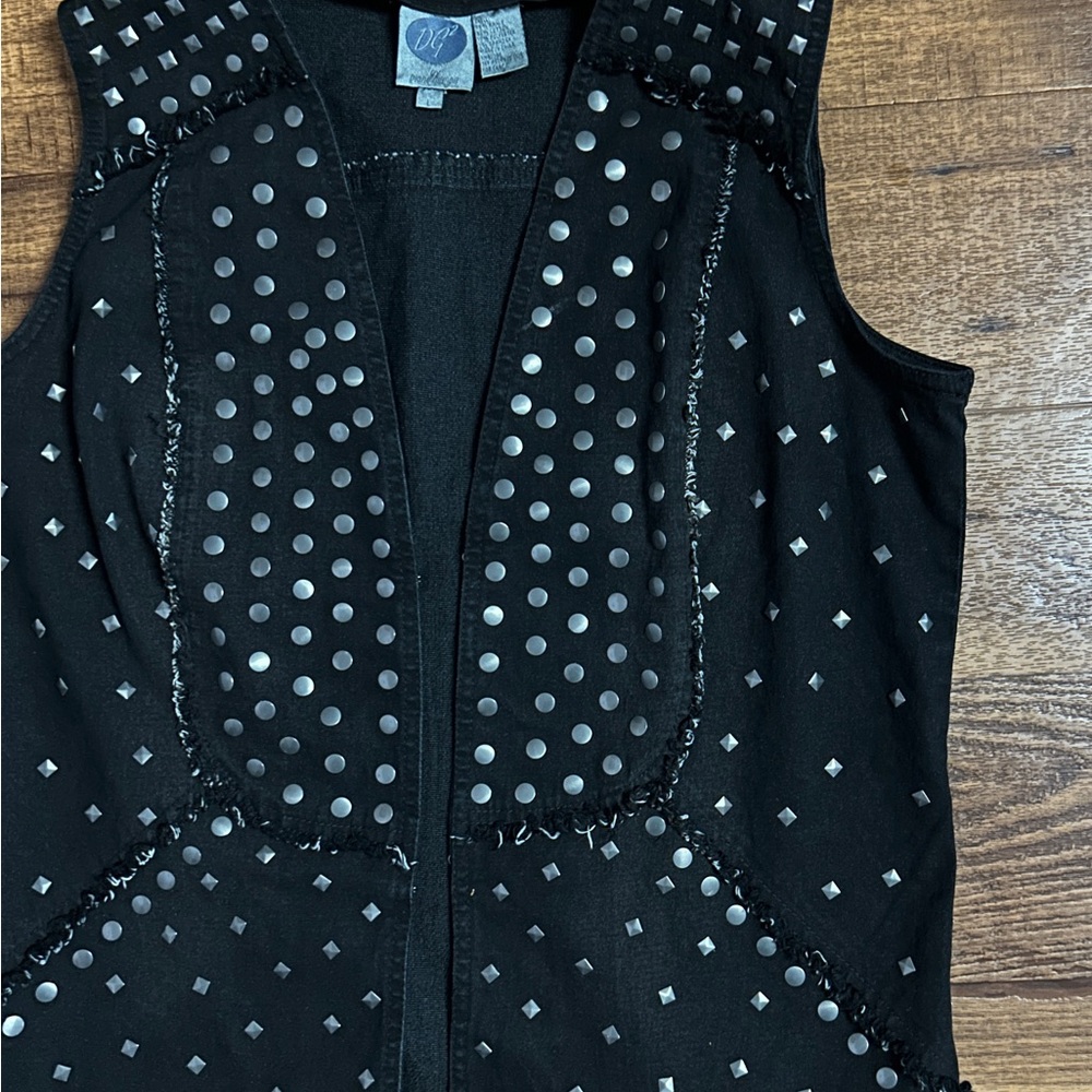 DG2 Diane Gilman ~ Size Large ~ Black Denim W/ Silver Studded Jacket Vest - Picture 9 of 15